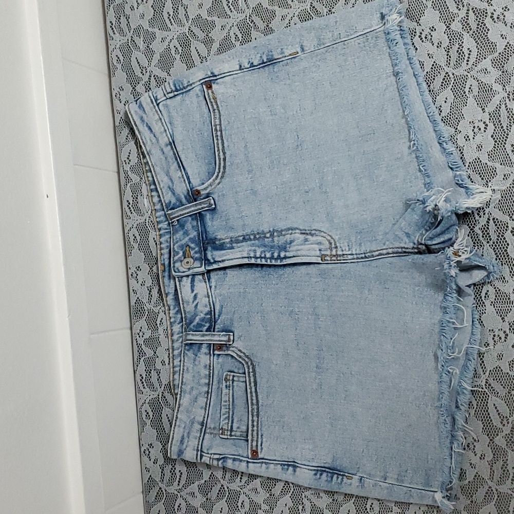 Old Navy Light Blue Shorts - Picture 1 of 6